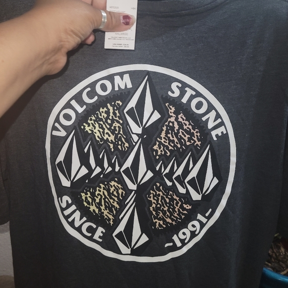 Volcom T-shirt - Picture 4 of 5